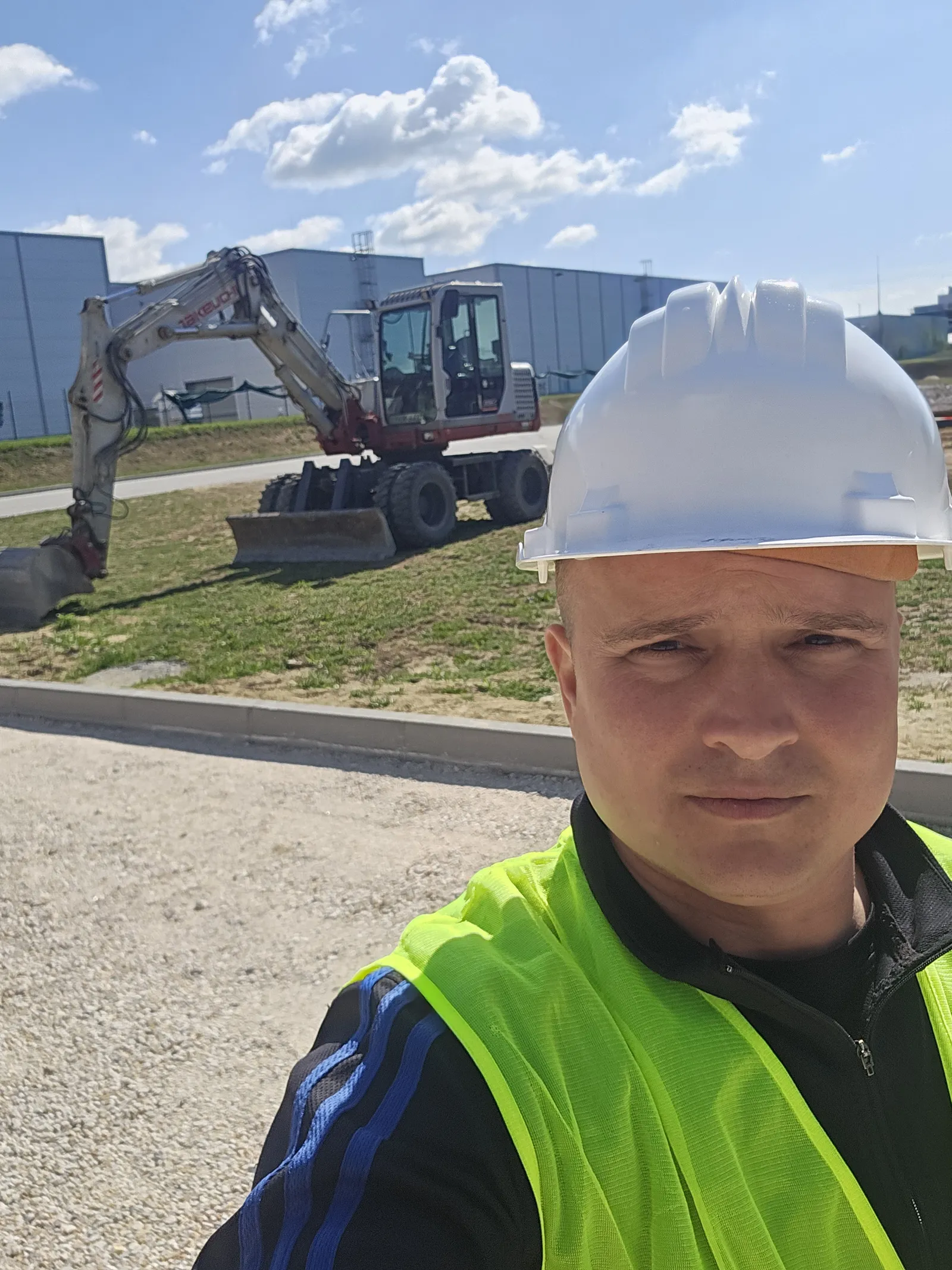 Bátonyi Bence a munkaterületen